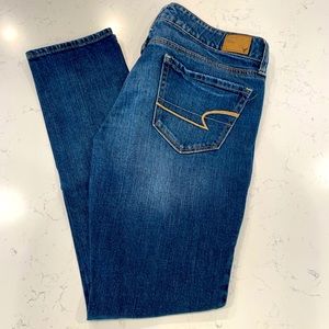 American Eagle Skinny Jeans Size 6